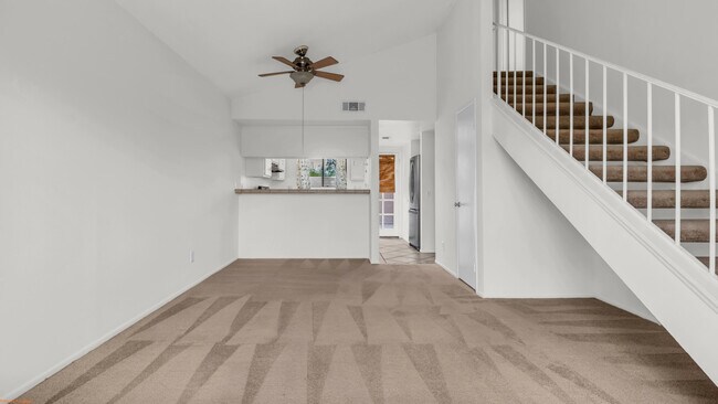 Foto del edificio - 69575 Karen Way