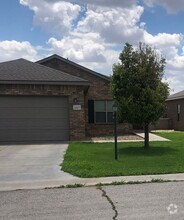 Building Photo - 1827 Dillon Wood Dr