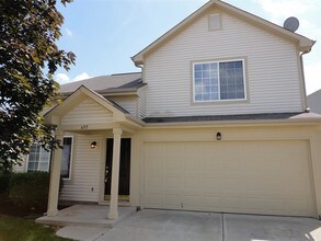 Building Photo - 695 Mountain Pine Dr