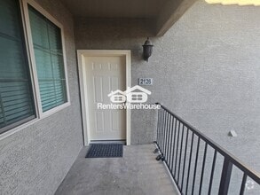 Building Photo - 1720 E Thunderbird Rd