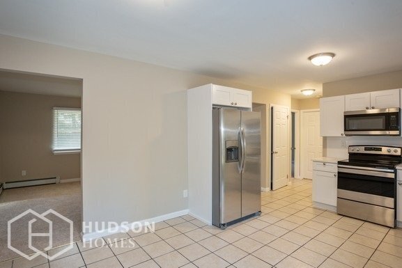 Building Photo - 55 Rose Ln