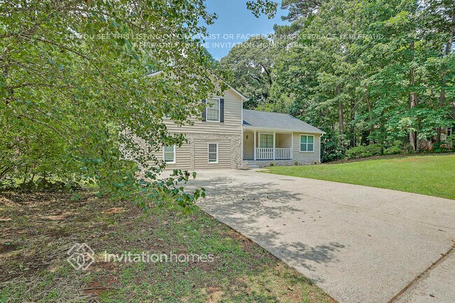 Foto del edificio - 832 Post Rd Cir