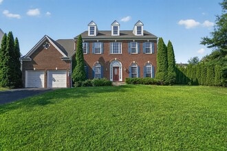 Building Photo - 44331 Apache Cir