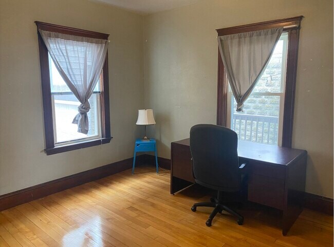 Building Photo - 61 Frederick Ave