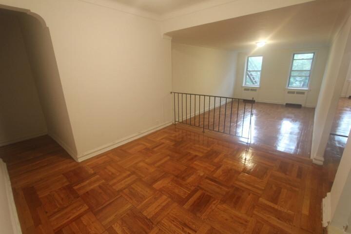 Foto principal - 41 Kew Gardens Rd