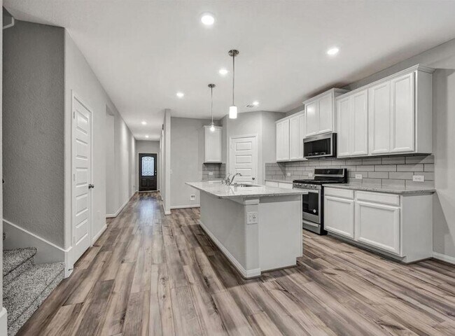 Building Photo - 216 Cresta Cv Ct