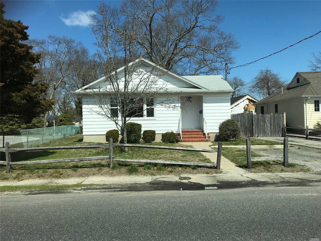 Foto principal - 290 Elton St