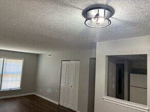 Interior Photo - Minor Lane
