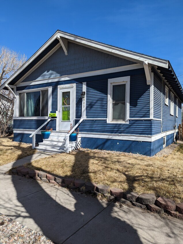 Foto principal - 503 E Flint St