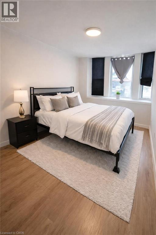 Photo du bâtiment - 30 Stirton St