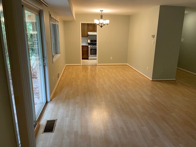 Photo - 10600 Montrose Ave (Bethesda, MD) Apartment