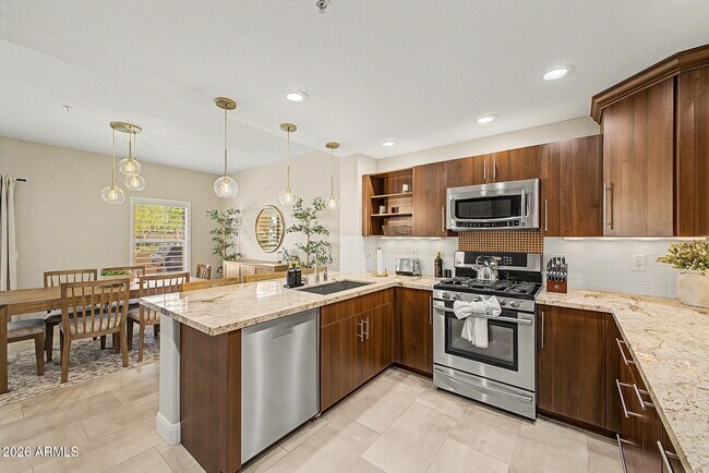 Foto del edificio - 20121 N 76th St