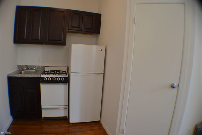 Foto del edificio - 213 Avenue of the Americas