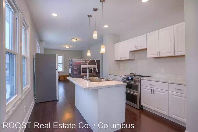 Foto del edificio - 2 br, 1 bath House - 320 Clarendon