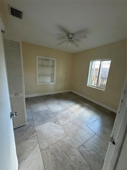Foto del edificio - 212 SW 13th St
