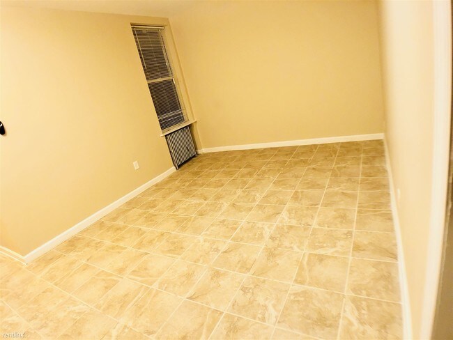 Building Photo - 113 Bay Ridge Ave