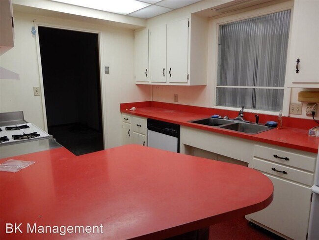 Foto del edificio - 3 br, 2 bath House - 604 Robinson St
