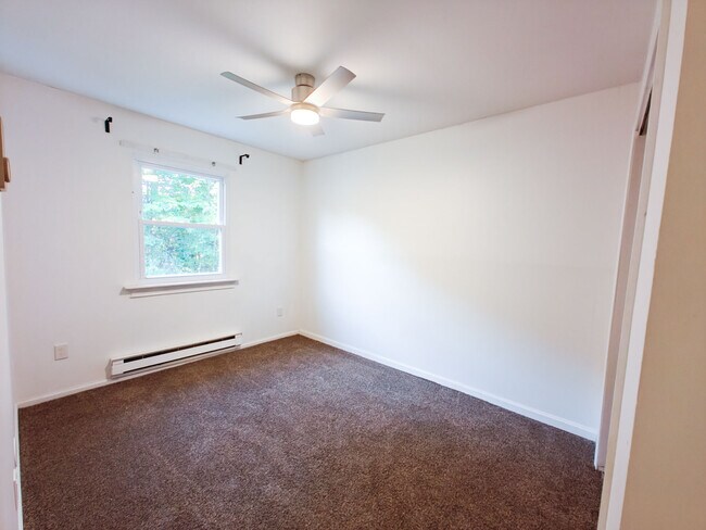 Foto del edificio - 379 Wells Ter