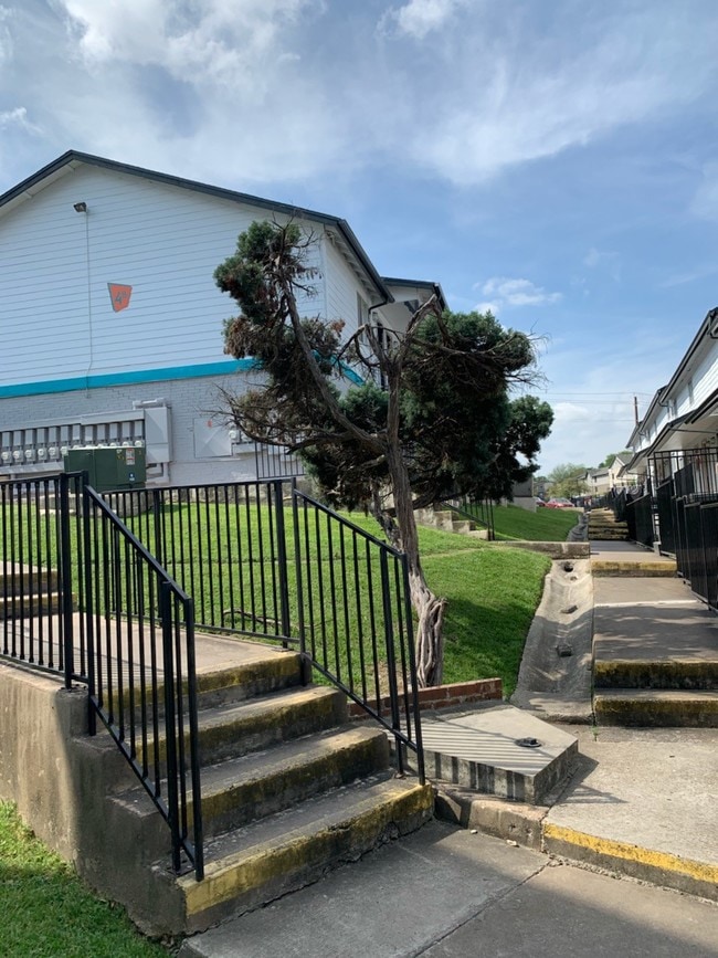 Emerson Apartments Apartments Austin, TX