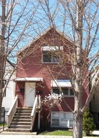 Primary Photo - 3342 N Whipple St