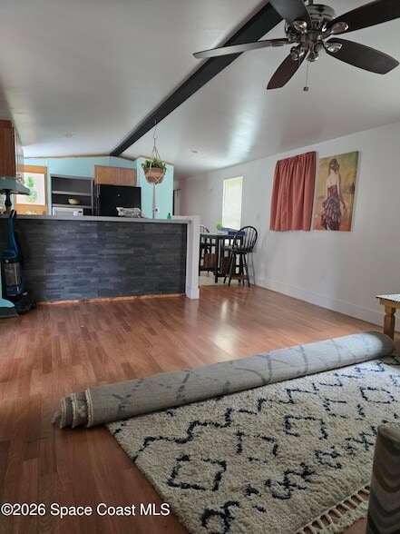Building Photo - 6863 Columbine Dr