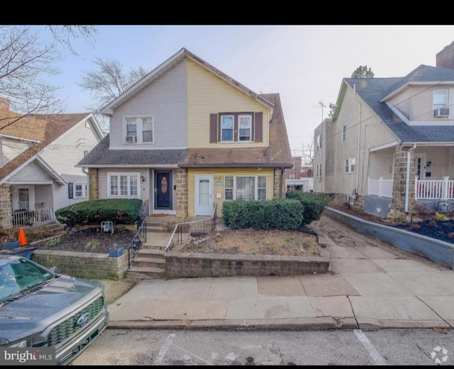 Building Photo - 4048 Ellendale Rd