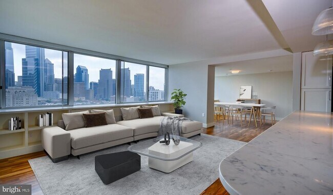 Foto del edificio - 2200 Benjamin Franklin PKWY Unit 2B-W1910