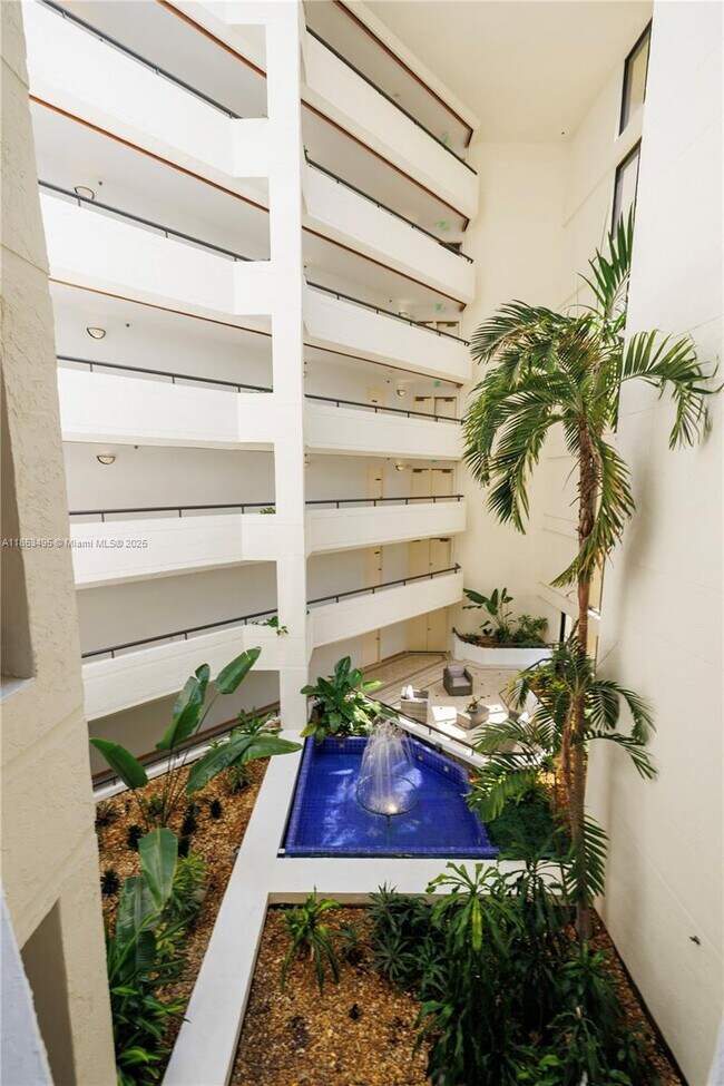 Foto del edificio - 170 Ocean Ln Dr