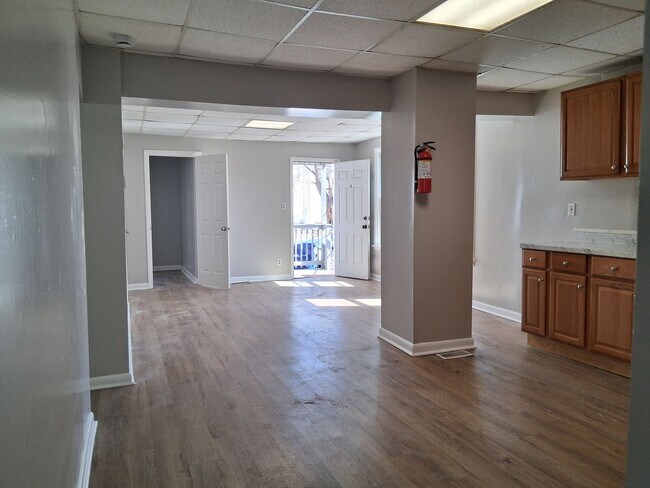 Foto del edificio - 530 Columbia Ave