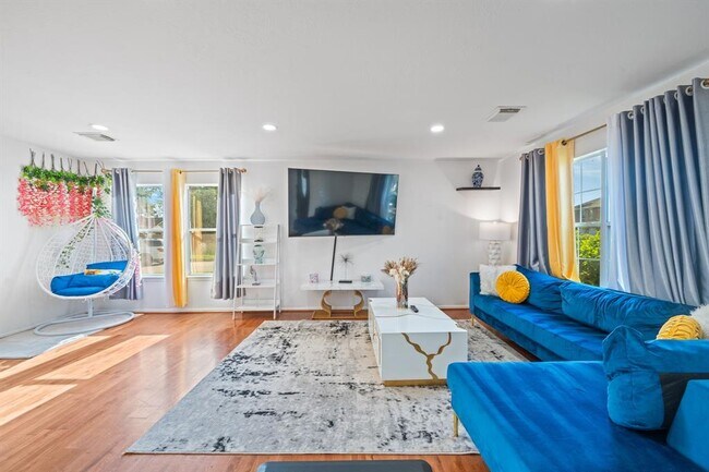 Foto del edificio - 16815 Watering Oaks Ln