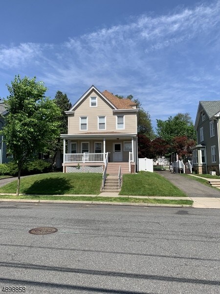 Foto del edificio - 65 1st Ave