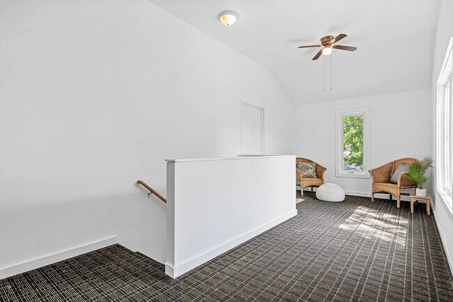 Foto del edificio - 3236 N James Ave