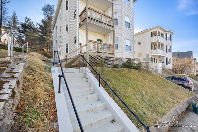 Foto del edificio - 82 Green Hill Pky