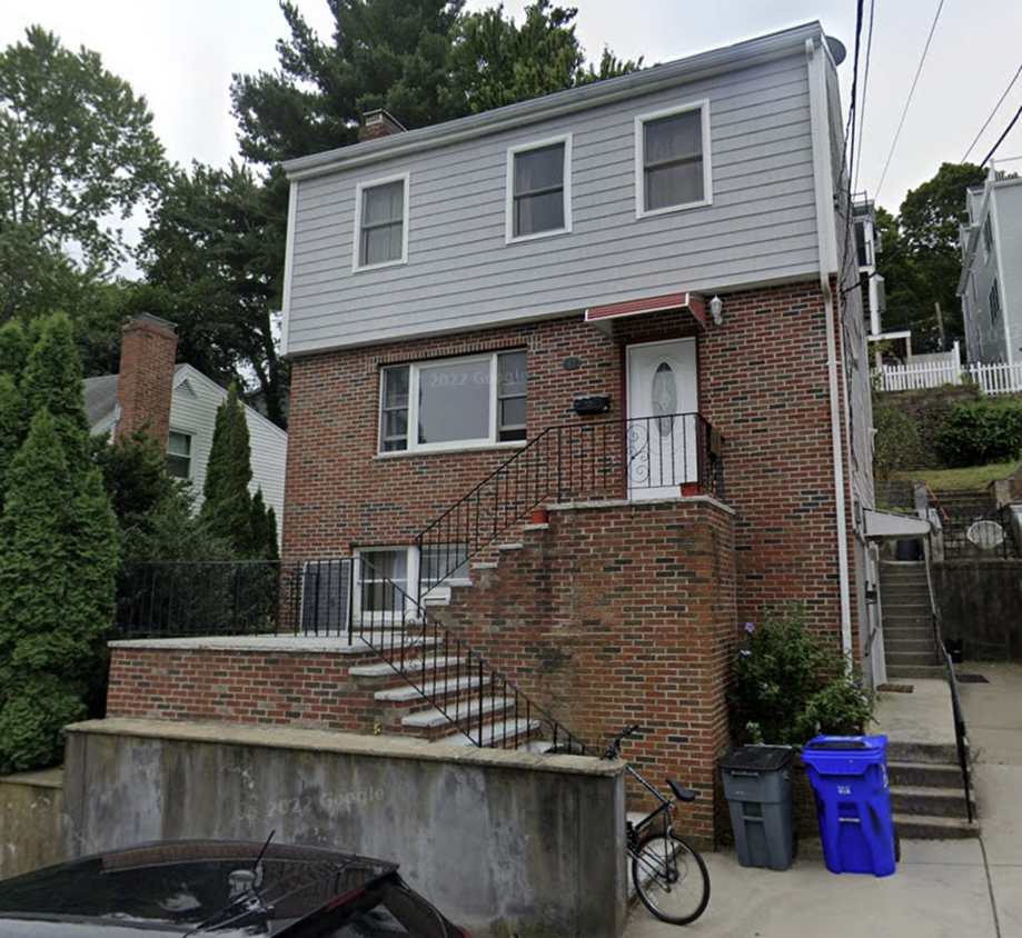 Primary Photo - Allston 5 -Bed