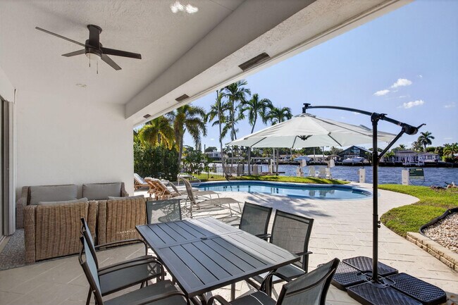 Foto del edificio - 513 S Riverside Dr