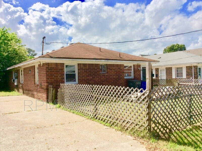 8037 Redmon Rd Unit A, Norfolk, VA 23518 Condo for Rent in Norfolk