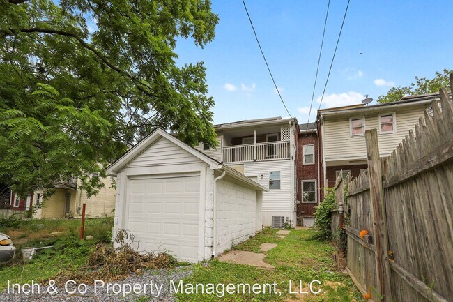 Foto del edificio - 4 br, 1.5 bath House - 1721 Regina St