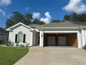 Building Photo - 405 Cobble Stone Way