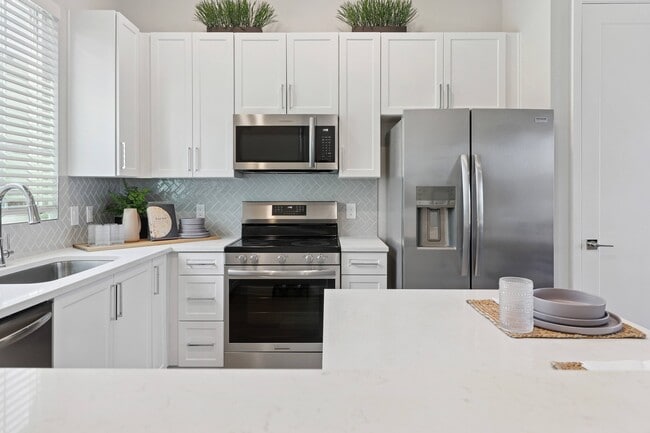 Building Photo - The Village at Hutto Station