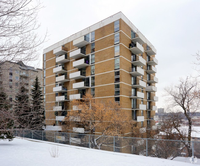 Building Photo - The Palisades
