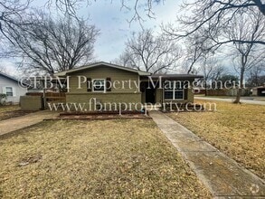 Building Photo - 200 Pensacola Ave