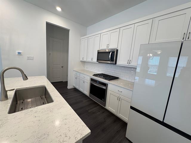 Foto del edificio - 2241 Adena Spgs Dr