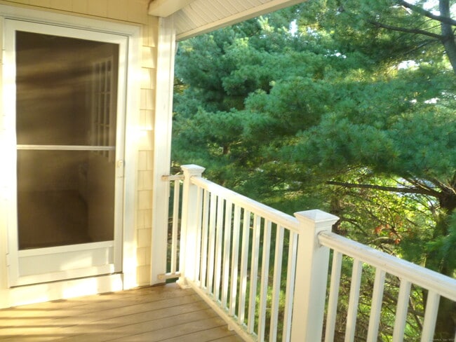 Building Photo - 2955 Madison Ave