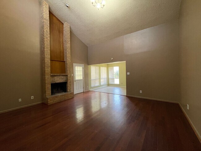 Foto del edificio - 3-Bedroom House for Rent in Killeen