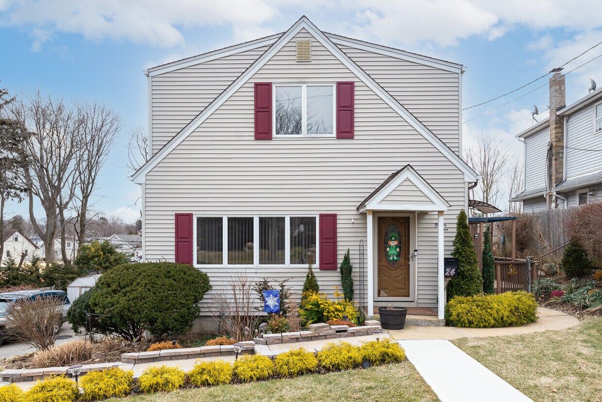 Foto principal - 24 Florence Ave
