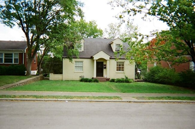 Photo - 3145 Parthenon Ave House