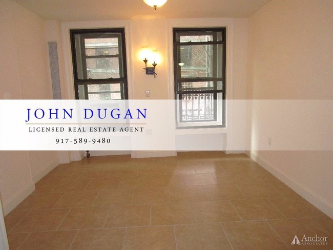 Building Photo - 109 E 89th St