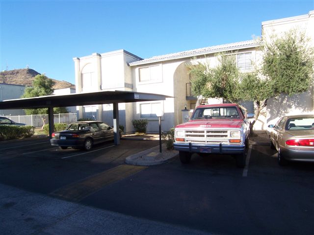 Foto del edificio - 1560 W Sahuaro Dr