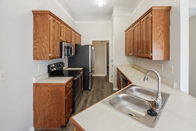 Building Photo - 6163 E Morgan Manor Dr