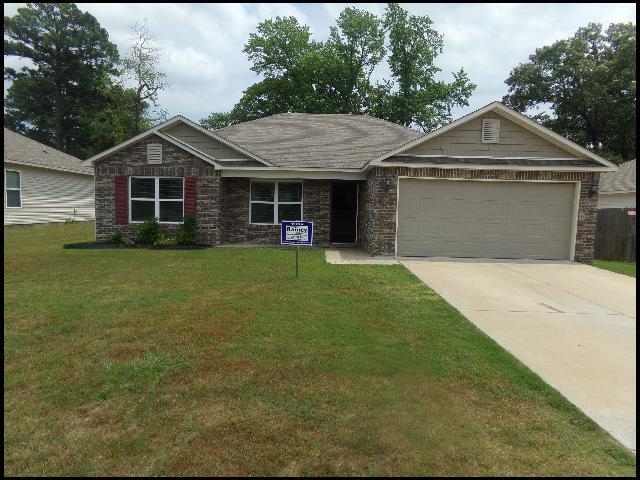 Building Photo - 2424 Vivian Dr